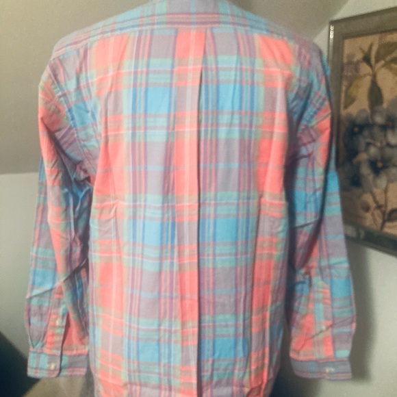 Vineyard Vines Red and Blue Casual Button Down Whale Shirt NWT - Picture 5 of 6